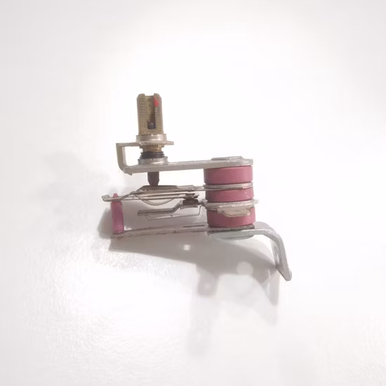 맞춤형 조정 가능한 Kst 온도 조절기